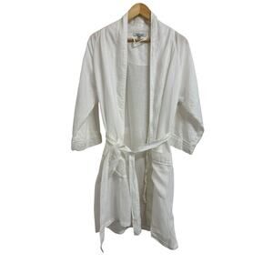 Serena‎ & Lily white linen robe size Small/ Medium